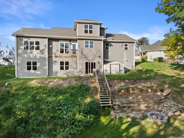 $649,900 | 1155 La Salle Court, Lake Geneva, WI 53147
