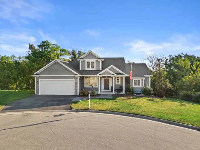 $649,900 | 1155 La Salle Court, Lake Geneva, WI 53147