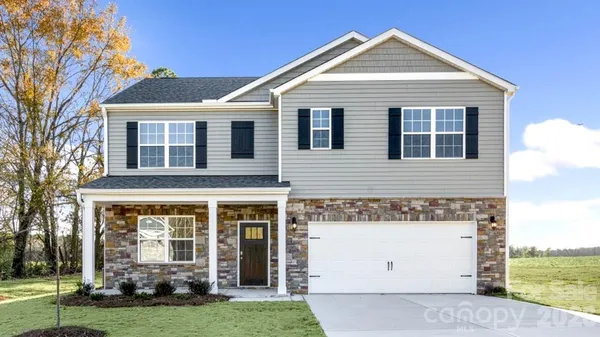 $373,000 | 437 Falcon Lane, Lexington, NC 27295