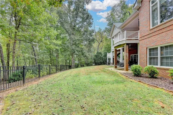 $894,000 | 255 Laurel Pl Drive, Cornelia, GA 30531