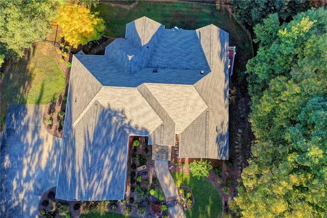 $899,000 | 255 Laurel Pl Drive, Cornelia, GA 30531