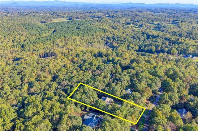 $899,000 | 255 Laurel Pl Drive, Cornelia, GA 30531