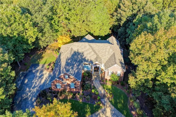$894,000 | 255 Laurel Pl Drive, Cornelia, GA 30531