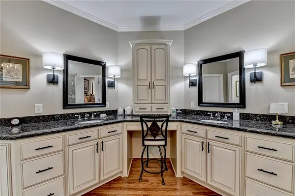 $894,000 | 255 Laurel Pl Drive, Cornelia, GA 30531