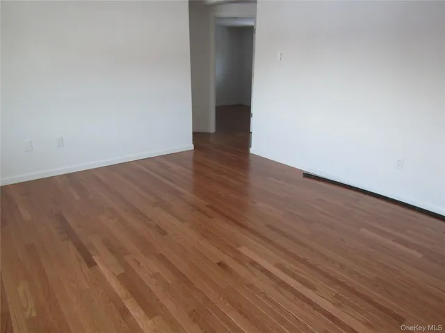 $2,000 | 1803 Parr Lake Drive, Unit 18C, Newburgh, NY 12550