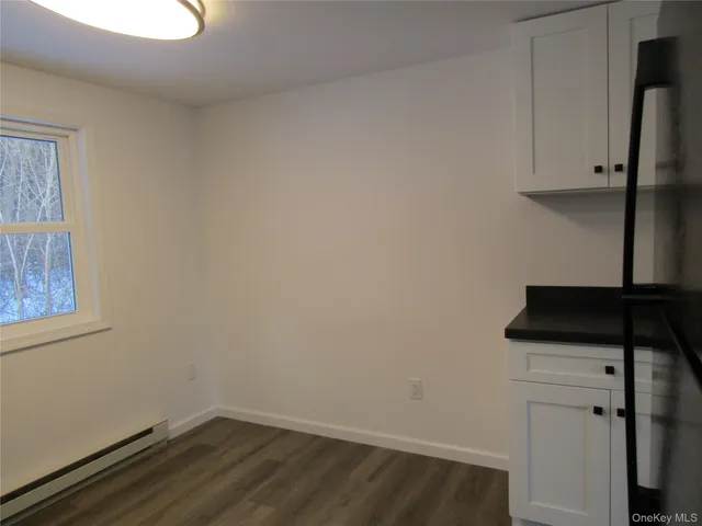 $2,000 | 1803 Parr Lake Drive, Unit 18C, Newburgh, NY 12550