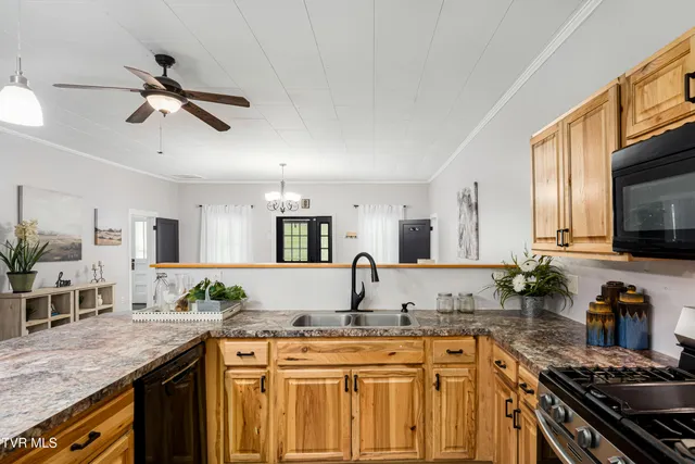 $275,000 | 2365 Jearoldstown Road, Chuckey, TN 37641