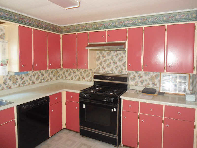 3051 South Patterson Road Midland, MI 48640 - Photo 3 of 12