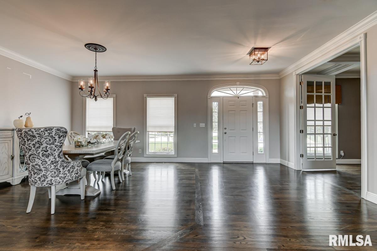 4616 Bears Paw Court Springfield, IL 62711 - Photo 6 of 48 Gallery Image 6