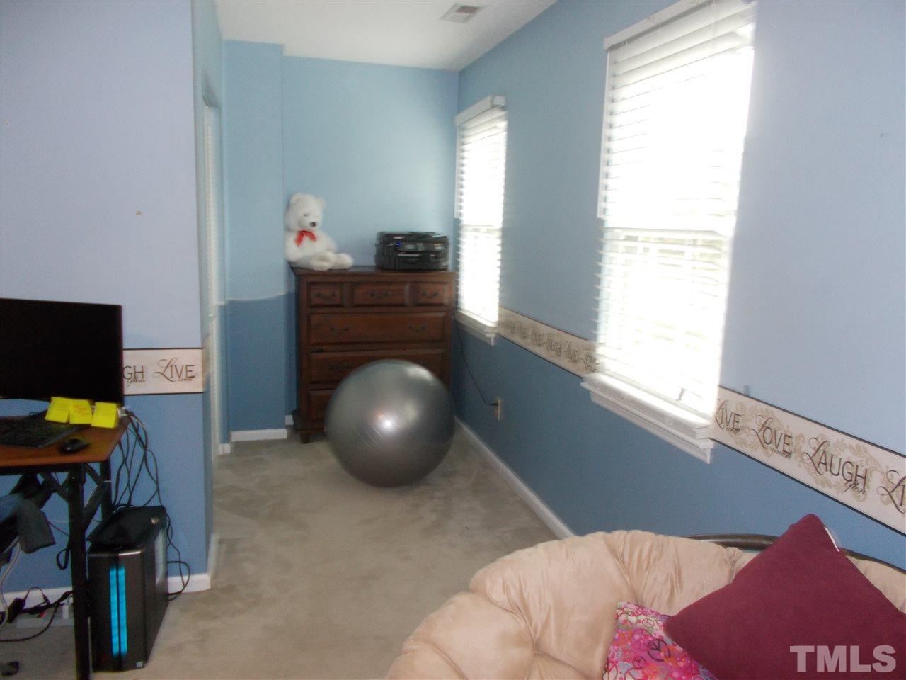5405 Old Towne Road Raleigh, NC 27612 - Photo 16 of 22