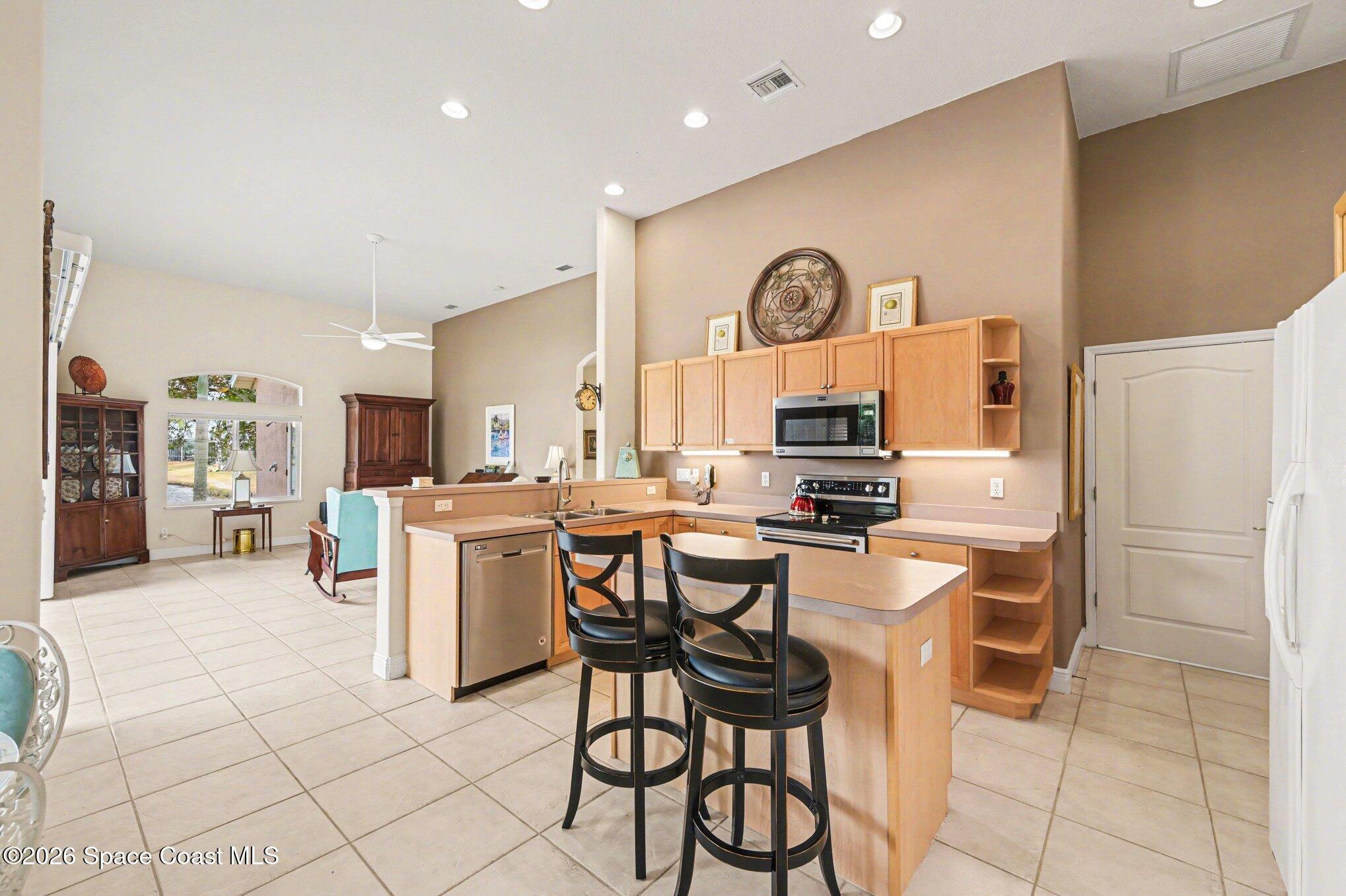 1000 Starling Way Rockledge, FL 32955 - Photo 6 of 26 007_file_6468