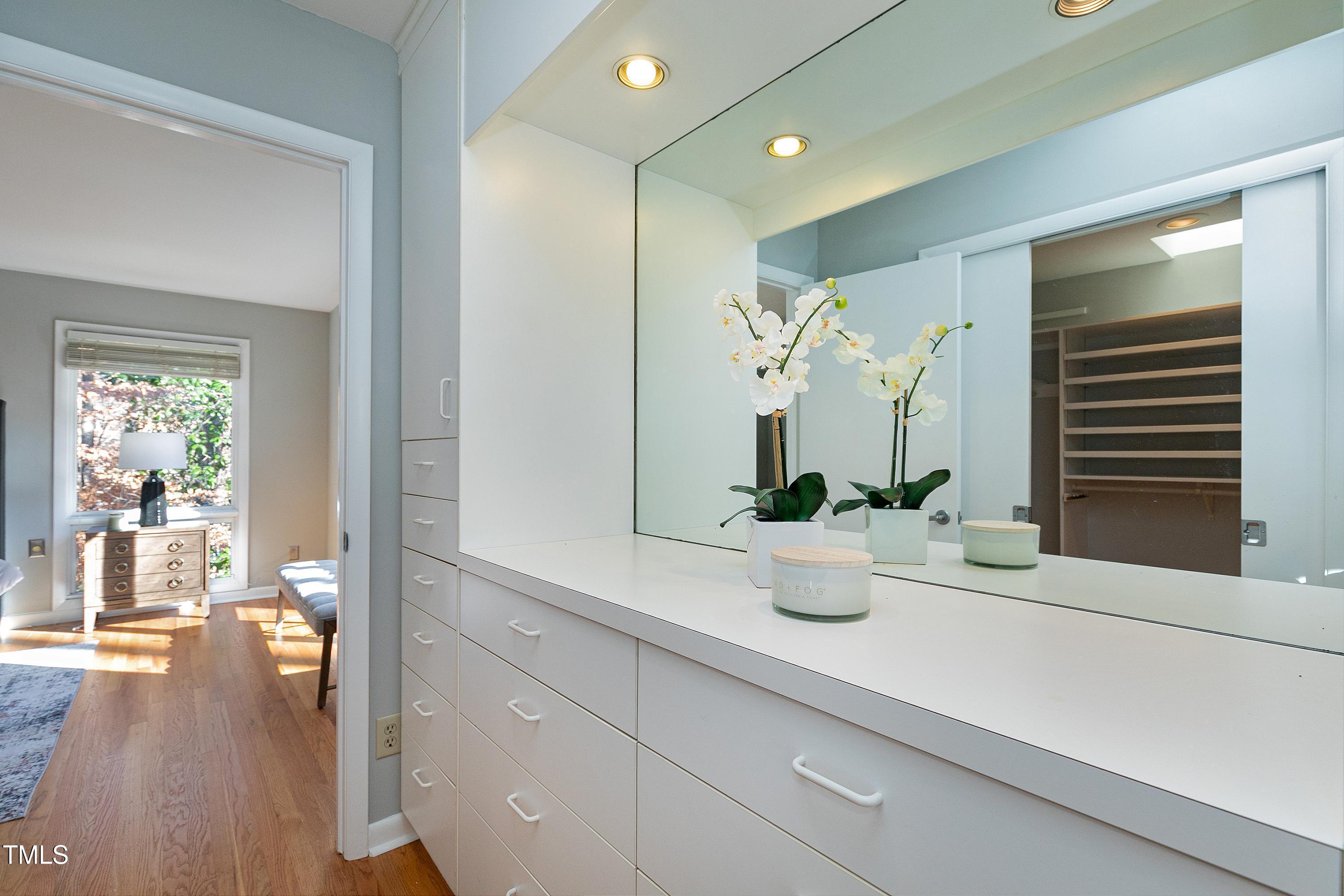 501 Spring Valley Drive Raleigh, NC 27609 - Photo 43 of 91 Scene-52