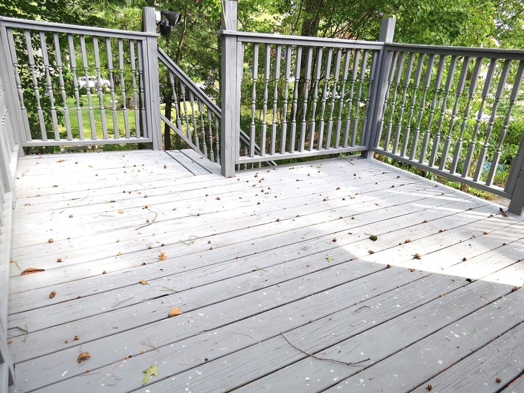 43 Outlook Road Billerica, MA 01862 - Photo 26 of 36