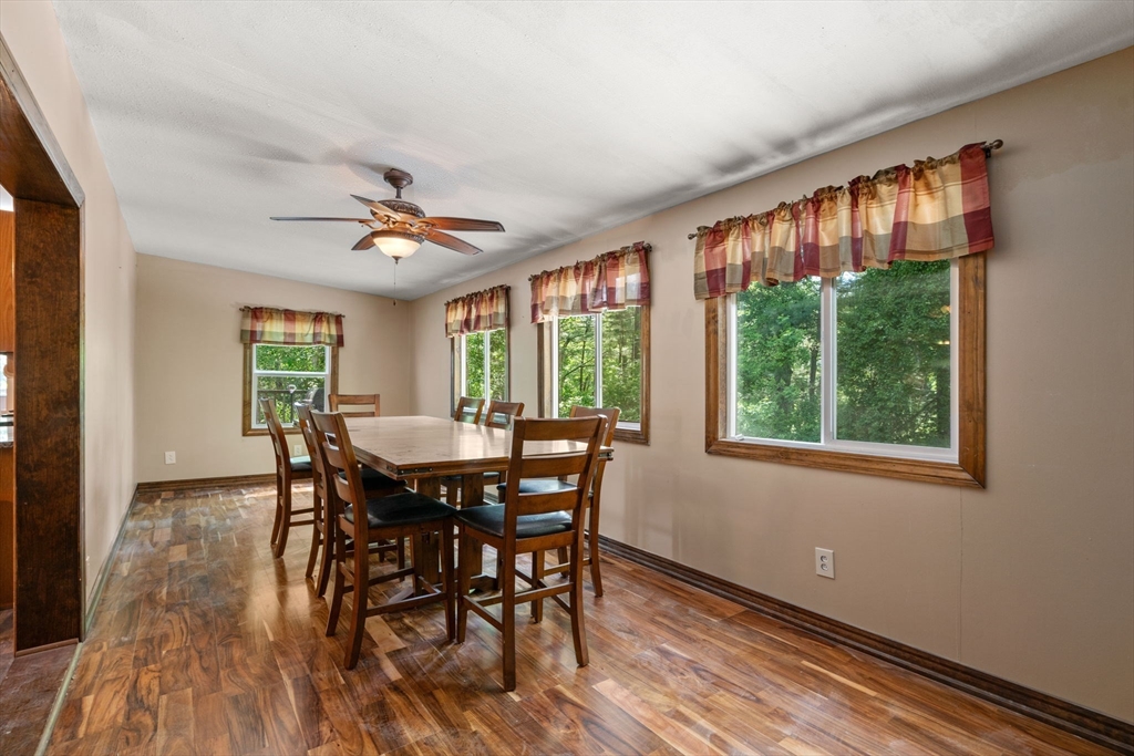 43 Outlook Road Billerica, MA 01862 - Photo 7 of 36