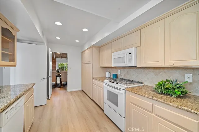 $1,210,000 | 22 Meadowsweet Way, Irvine, CA 92612