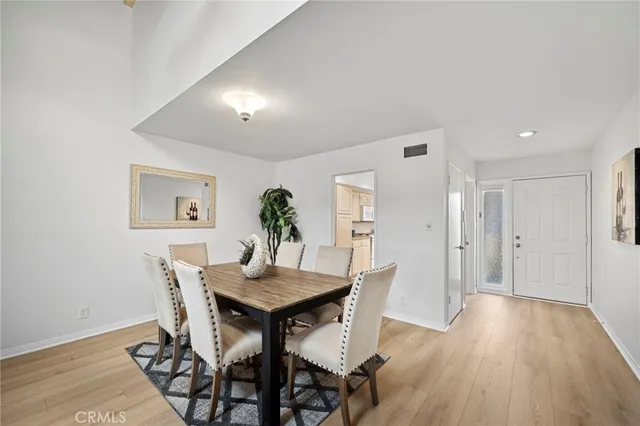 $1,210,000 | 22 Meadowsweet Way, Irvine, CA 92612