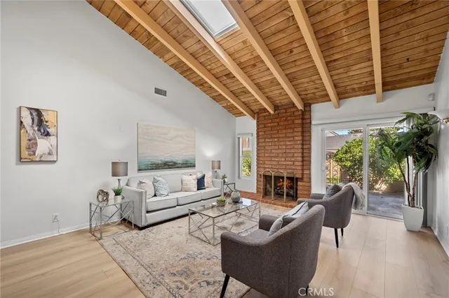 $1,210,000 | 22 Meadowsweet Way, Irvine, CA 92612