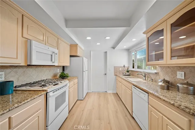 $1,210,000 | 22 Meadowsweet Way, Irvine, CA 92612