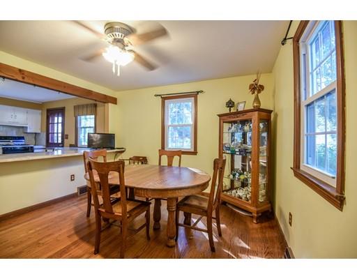 123 Peekskill Avenue Springfield, MA 01129 - Photo 12 of 28