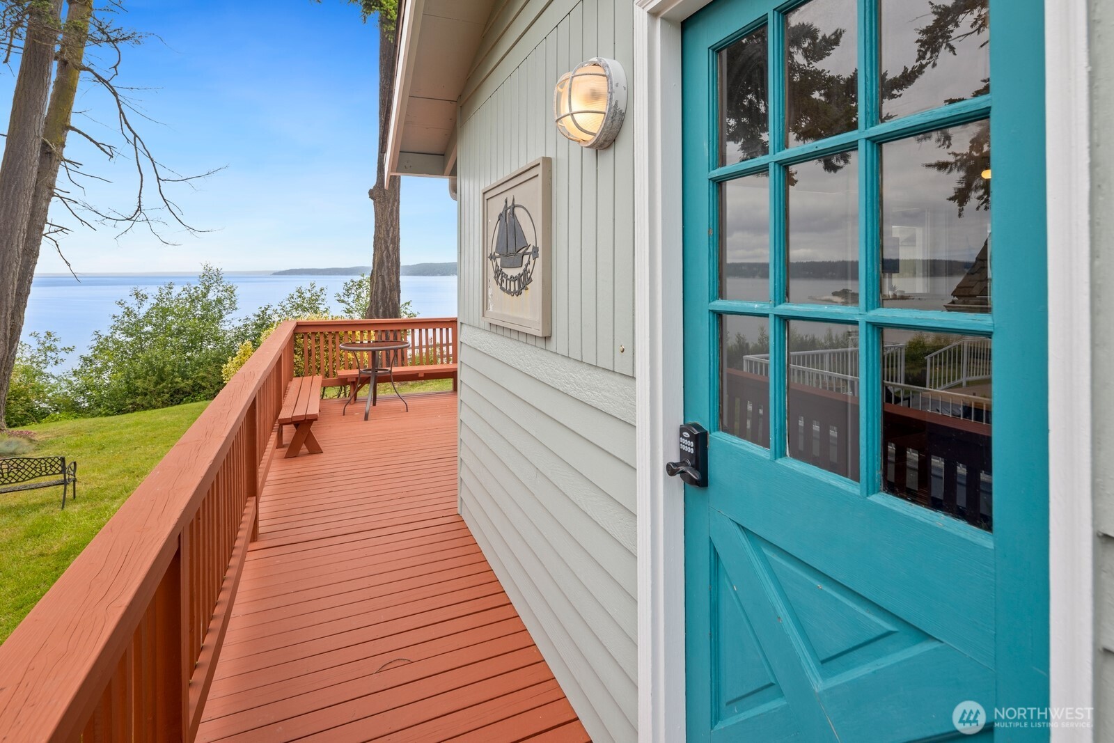 2967 Saratoga Road Langley, WA 98260 - Photo 6 of 37 Gallery Image 6