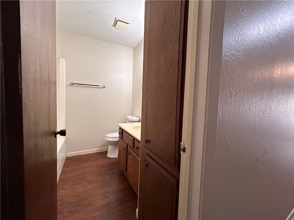 4217 Acushnet Drive, Unit D Corpus Christi, TX 78413 - Photo 17 of 26