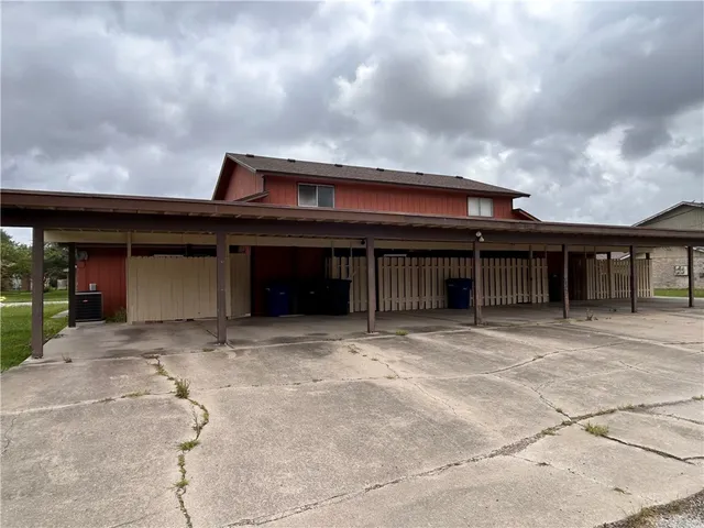 $1,050 | 4217 Acushnet Drive, Unit D, Corpus Christi, TX 78413