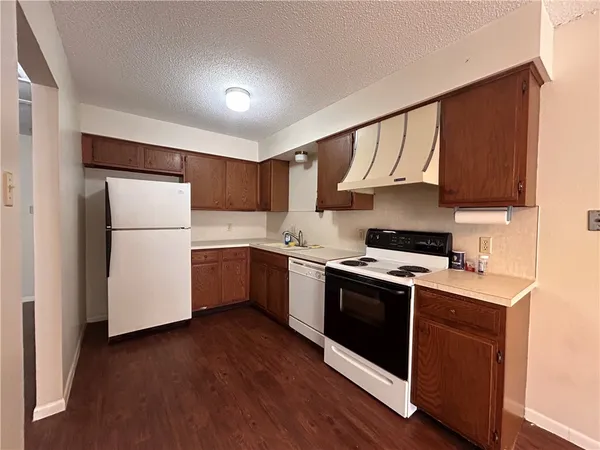 $1,050 | 4217 Acushnet Drive, Unit D, Corpus Christi, TX 78413