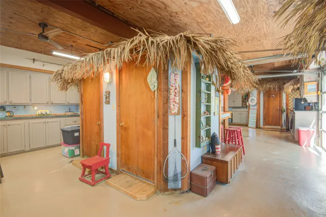 $580,000 | 83 Dolphin Lane, Freeport, TX 77541