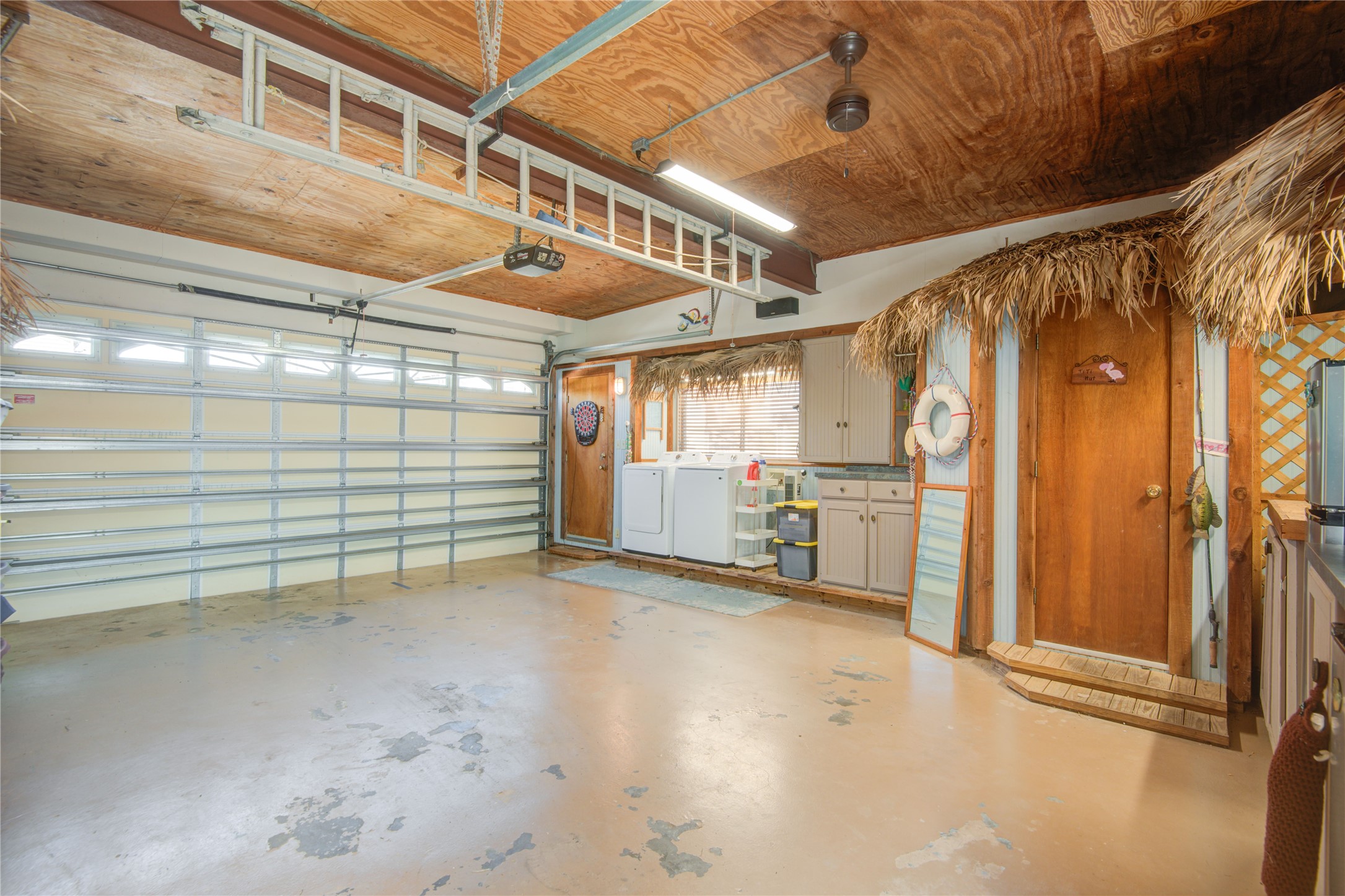 83 Dolphin Lane Freeport, TX 77541 - Photo 37 of 39 a view of a garage