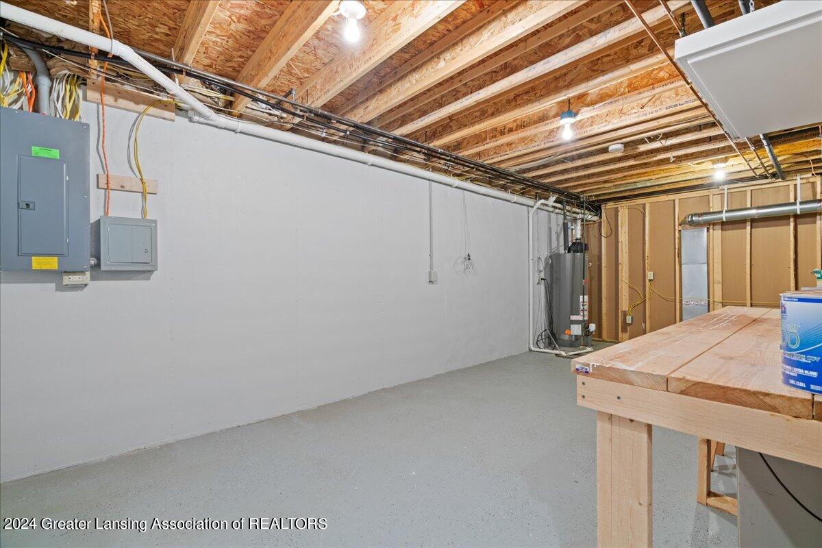3920 Keller Road Holt, MI 48842 - Photo 28 of 36 36-Media Jett-28