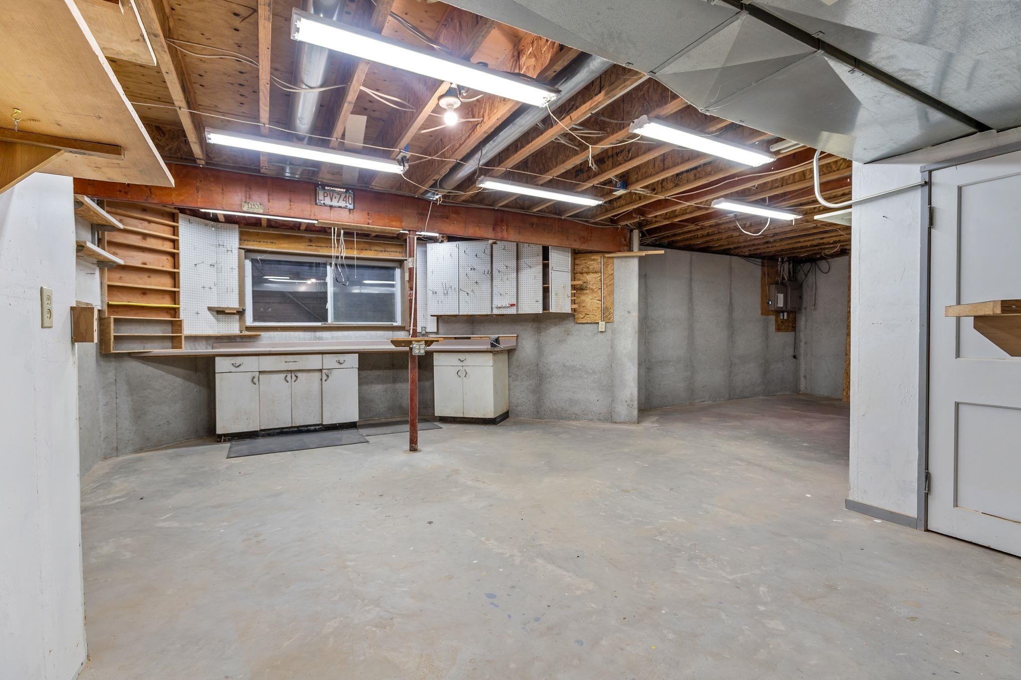 17 Pamela Court Appleton, WI 54915 - Photo 47 of 69