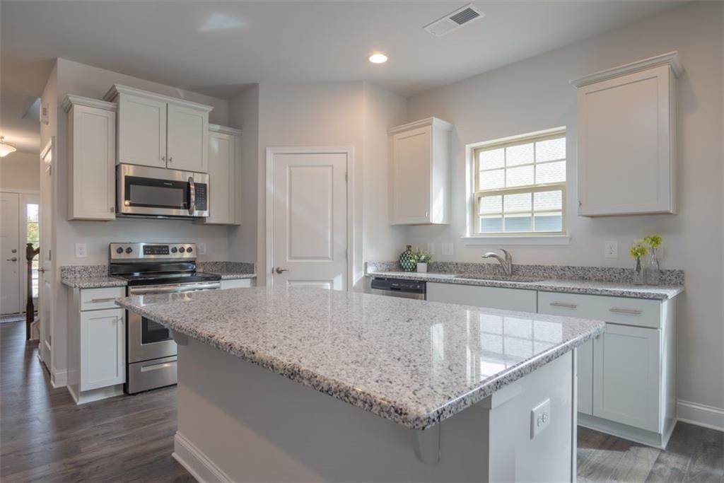 3028 Fairway Court Villa Rica, GA 30180 - Photo 5 of 24