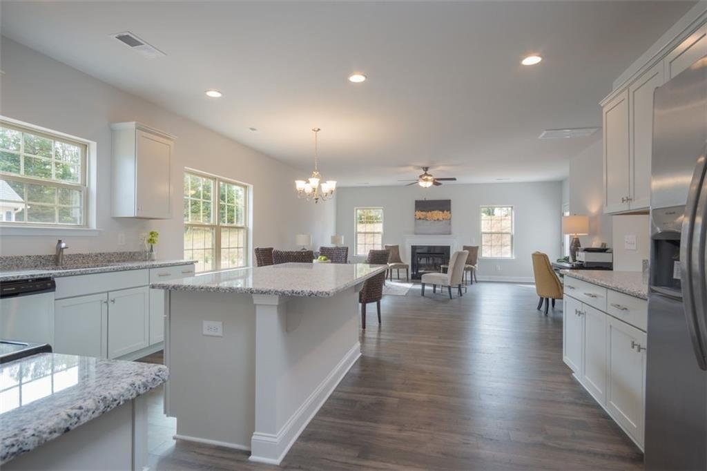 3028 Fairway Court Villa Rica, GA 30180 - Photo 9 of 24