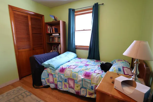 $485,000 | 25 Marshall Avenue, Hartford, VT 05001