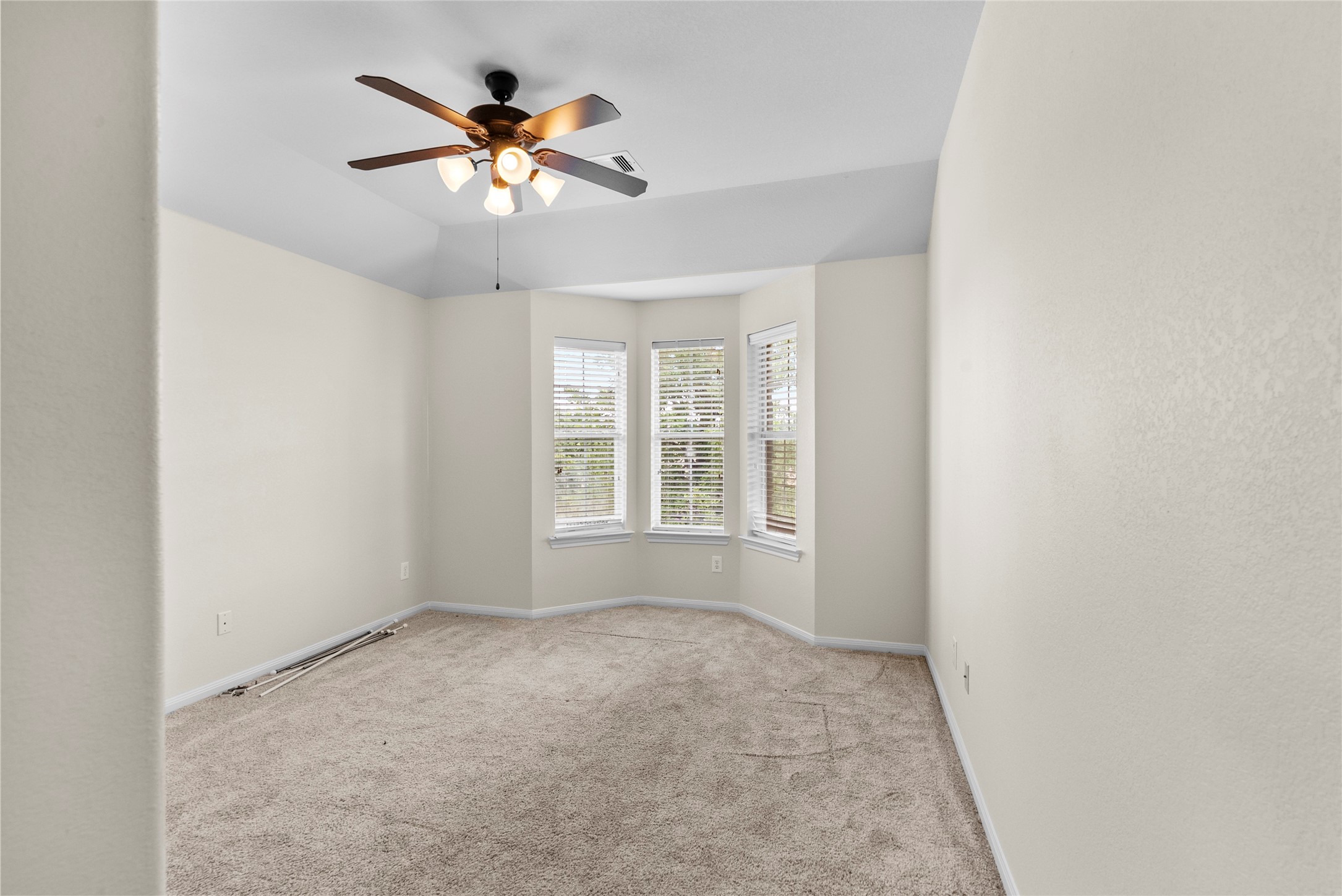 6407 Pine Rest Drive Spring, TX 77389 - Photo 18 of 26 a view of an empty room with a window