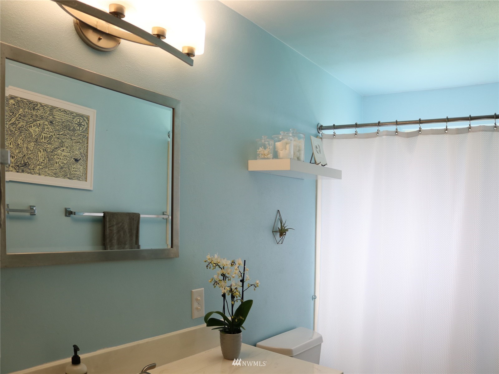 3323 Northeast 11th Place Renton, WA 98056 - Photo 27 of 36 Gallery Image 27