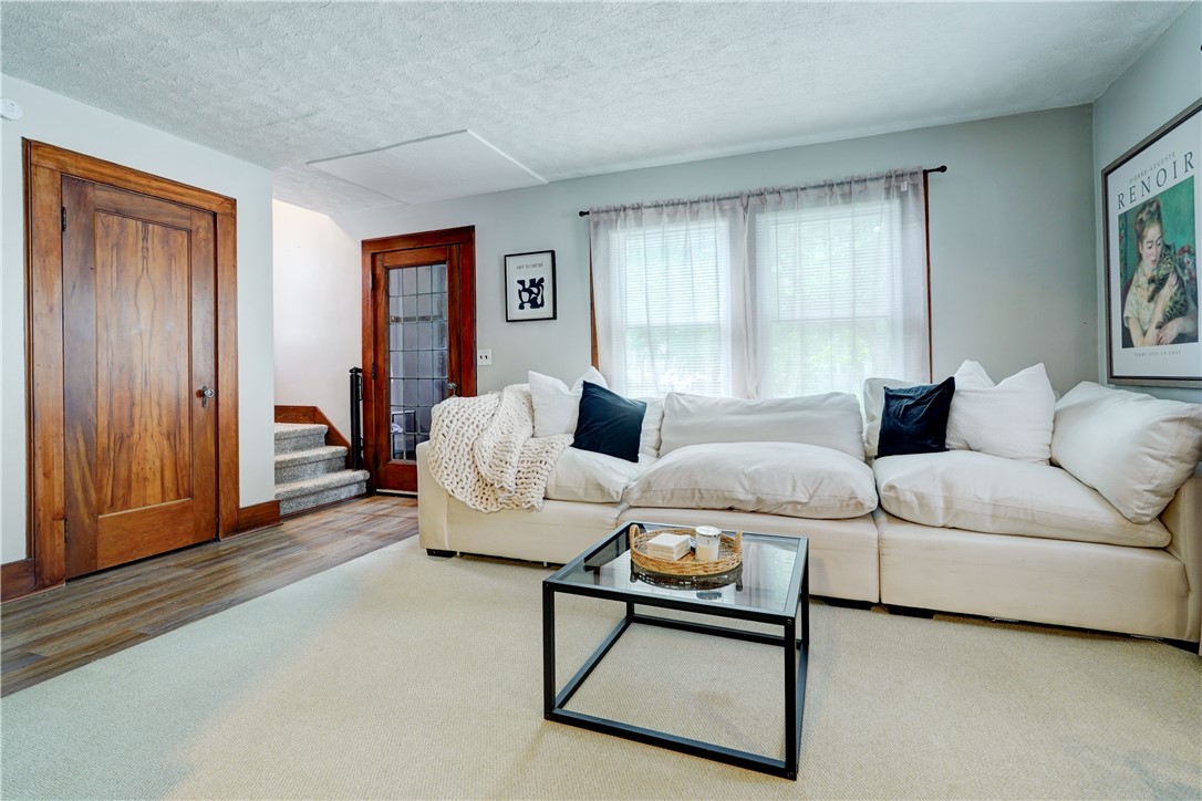 22 Ross Street Rochester, NY 14615 - Photo 3 of 24 Living Room