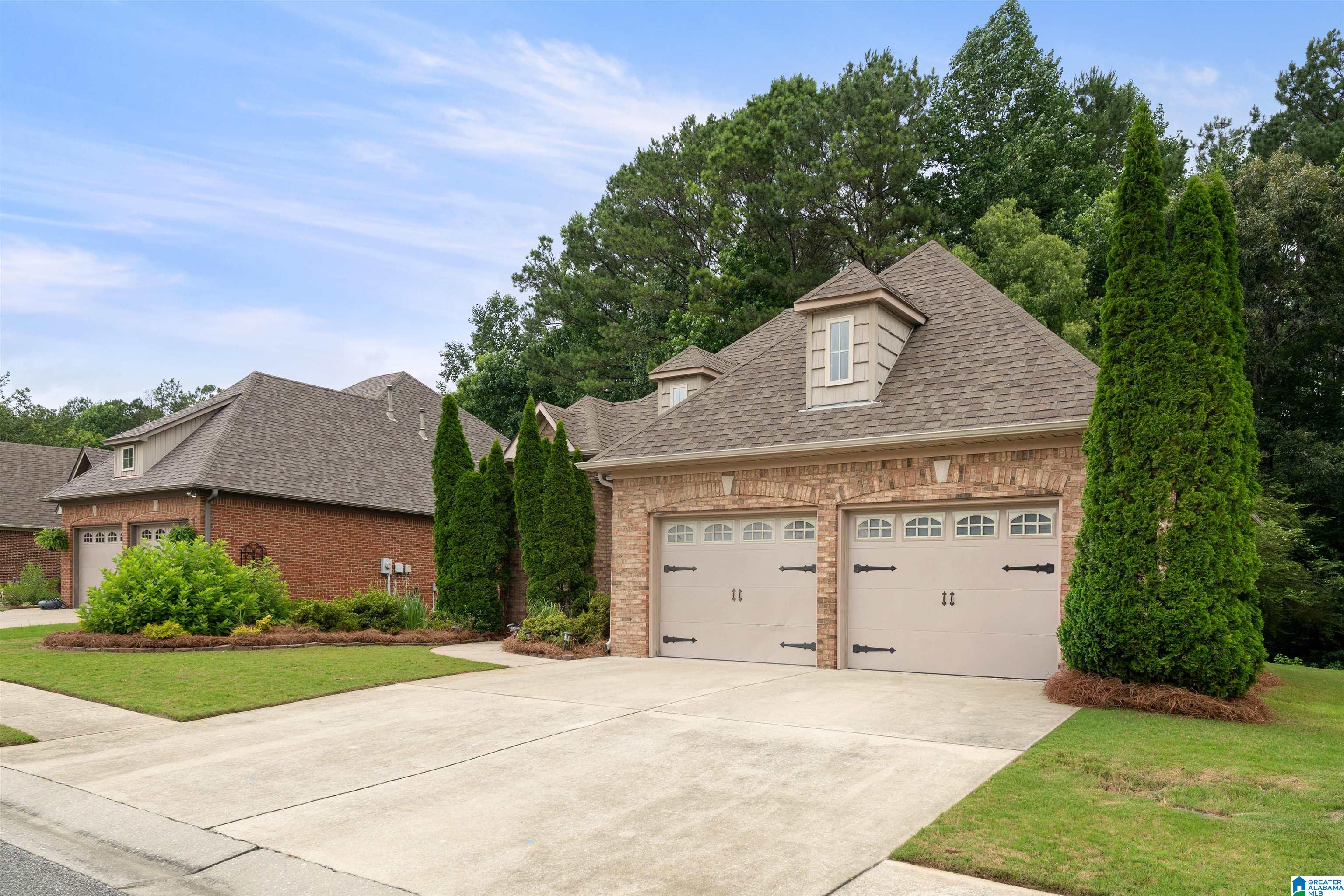 1119 Weybridge Road Pelham, AL 35124 - Photo 3 of 42