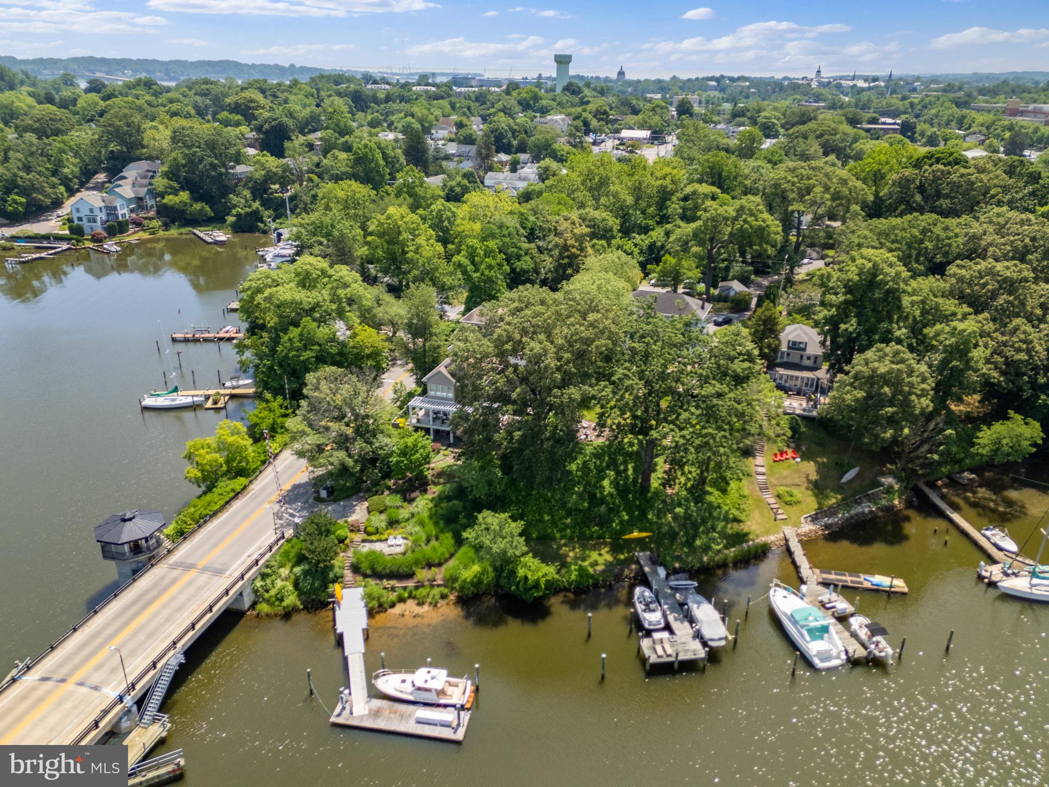 411 Ridgely Avenue Annapolis, MD 21401 - Photo 46 of 48 Close proximity to everything Annapolis offers!