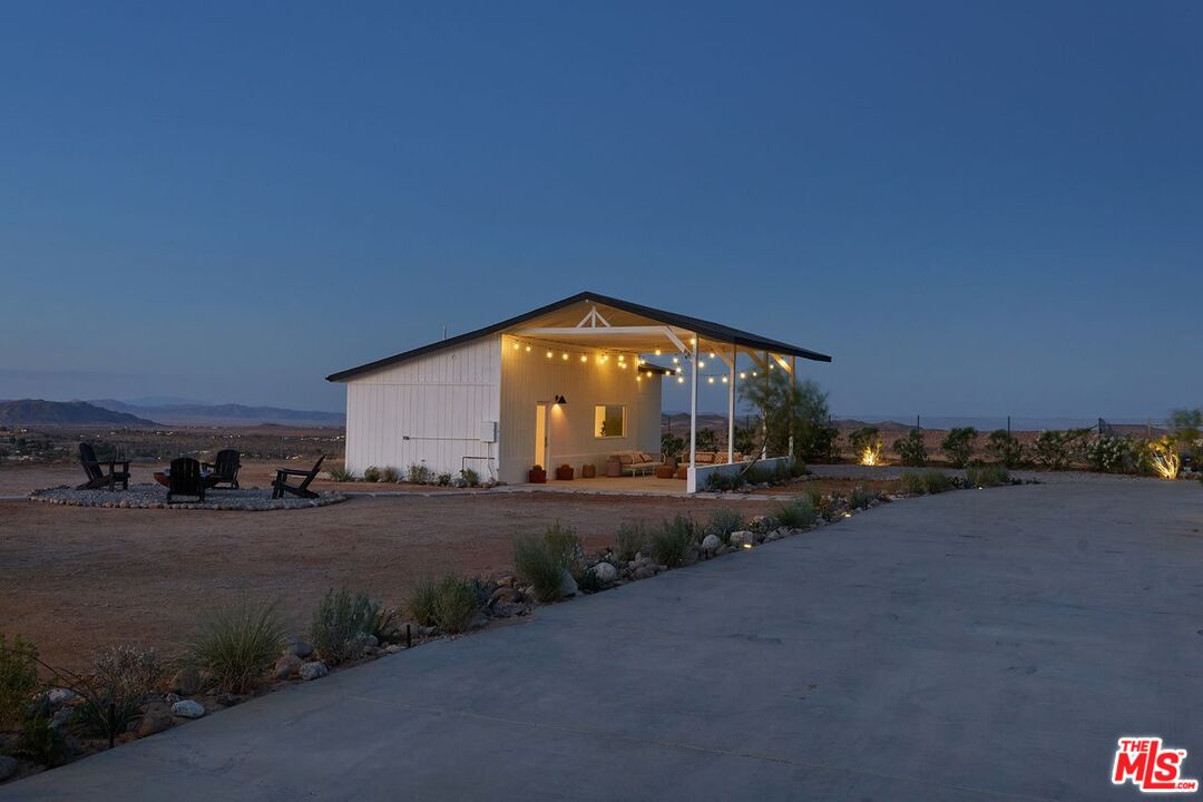 55522 Chaparral Road Yucca Valley, CA 92284 - Photo 55 of 64