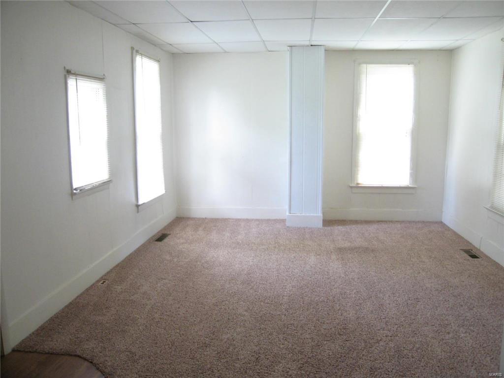 6035 Old Poag Road Edwardsville, IL 62025 - Photo 11 of 16 Gallery Image 11