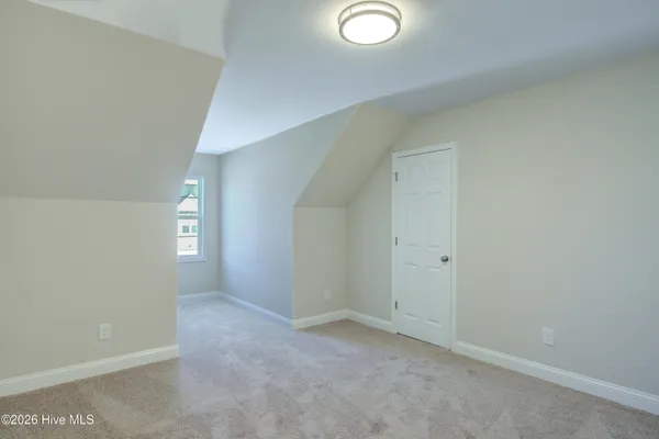 $304,900 | 215 Sandpiper Place, Sneads Ferry, NC 28460