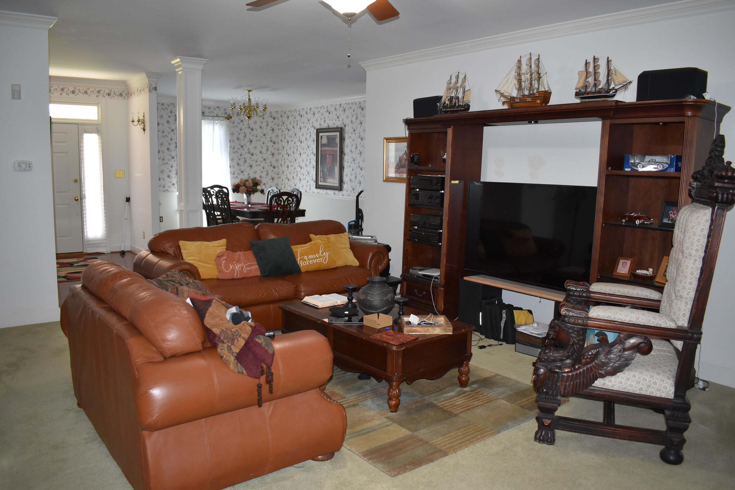 4039 Old Waynesboro Road Augusta, GA 30906 - Photo 9 of 27 GREAT ROOM