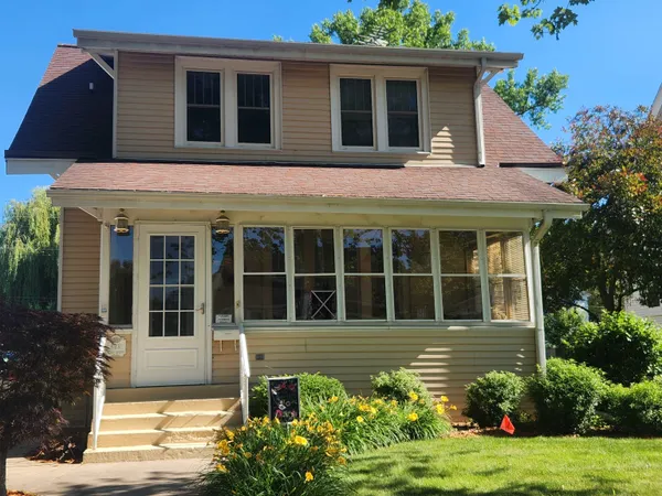 $298,888 | 628 3rd, Baraboo, WI 53913