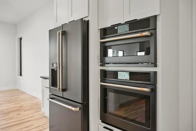 $995,000 | 2015 Wellington Cottage Grove, Cottage Grove, WI 53527