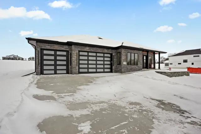 $995,000 | 2015 Wellington Cottage Grove, Cottage Grove, WI 53527