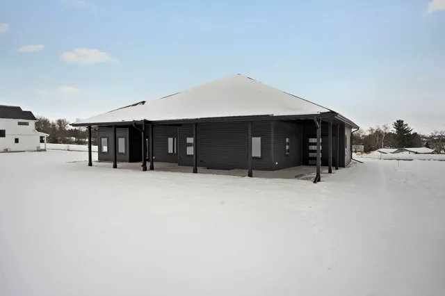 $995,000 | 2015 Wellington Cottage Grove, Cottage Grove, WI 53527