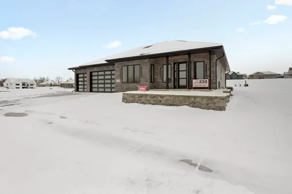 $990,000 | 2015 Wellington Cottage Grove, Cottage Grove, WI 53527