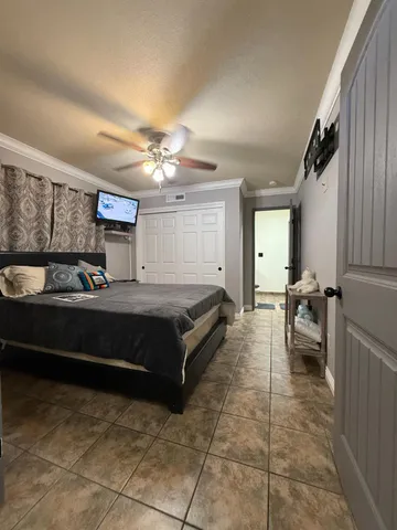 a room with a washing machine