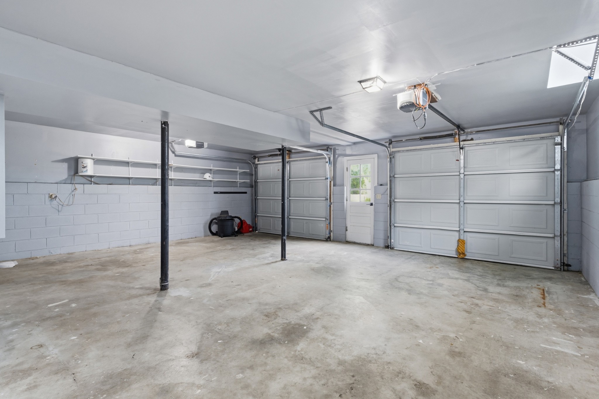 2228 Bowman Road Franklin, TN 37064 - Photo 35 of 44 a view of a garage